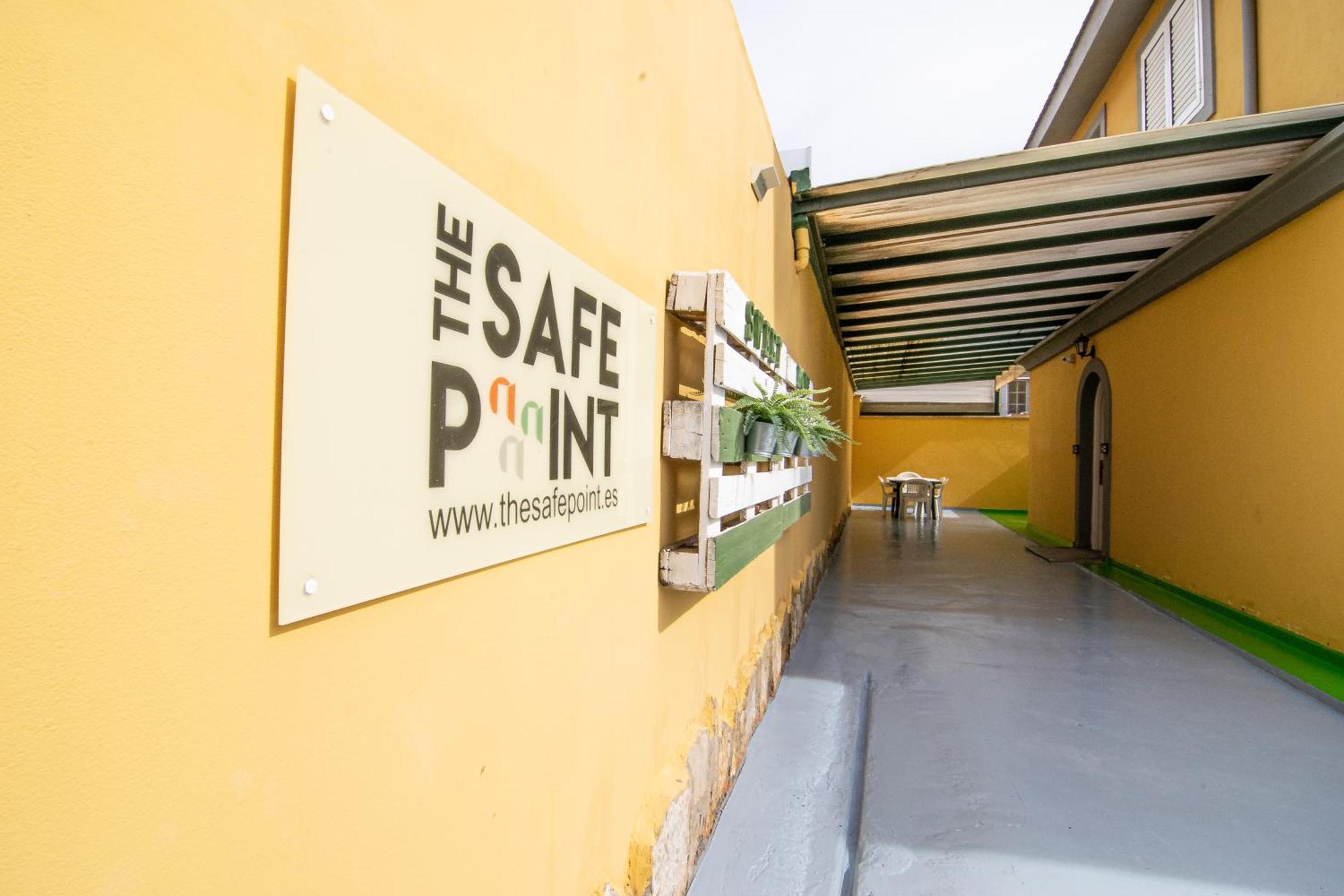 The Safe Point Residential Castillo Castillo del Romeral Екстериор снимка